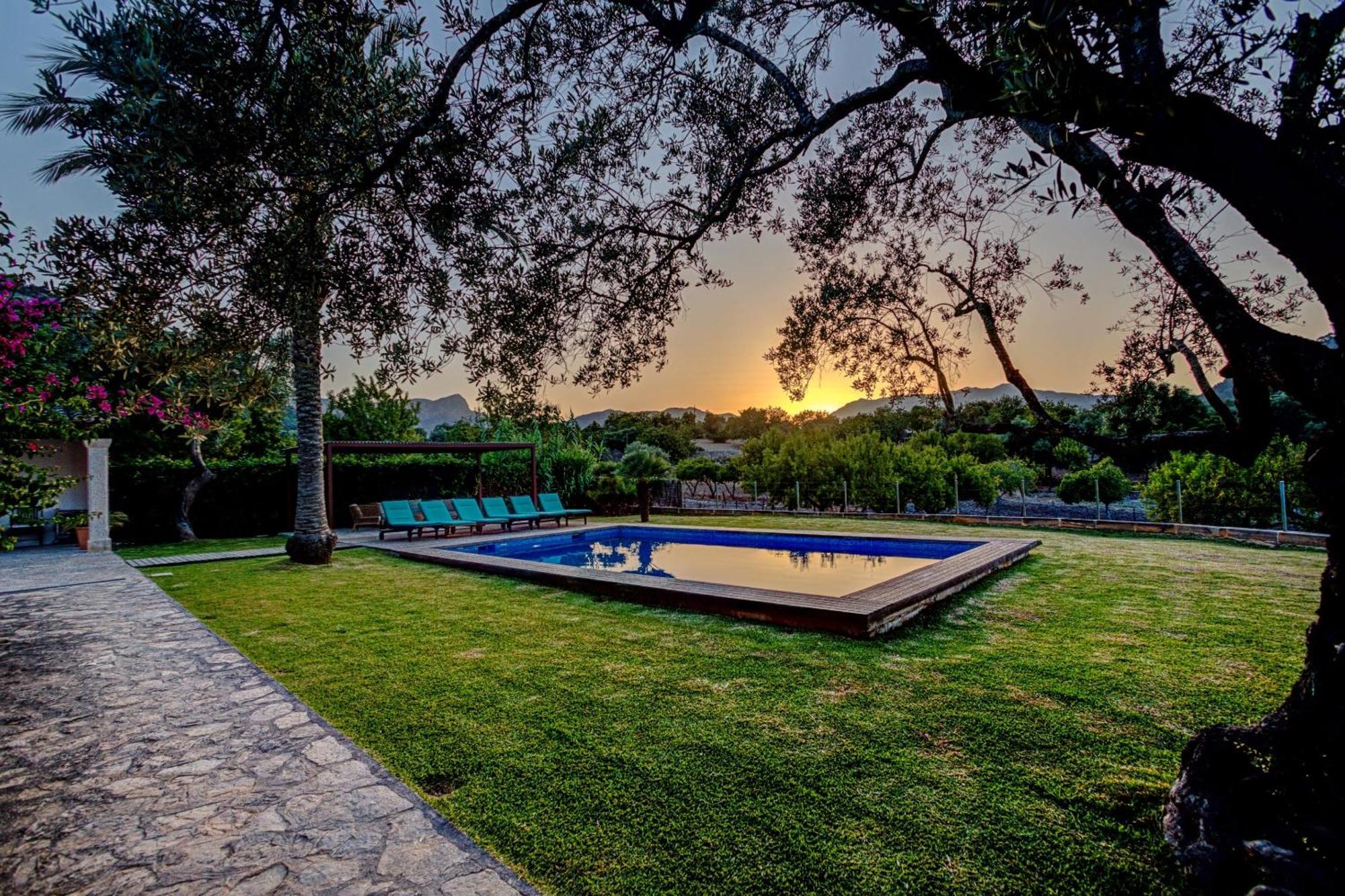 Villa Can Gallardo By Sealand Villas Pollenca Exterior photo