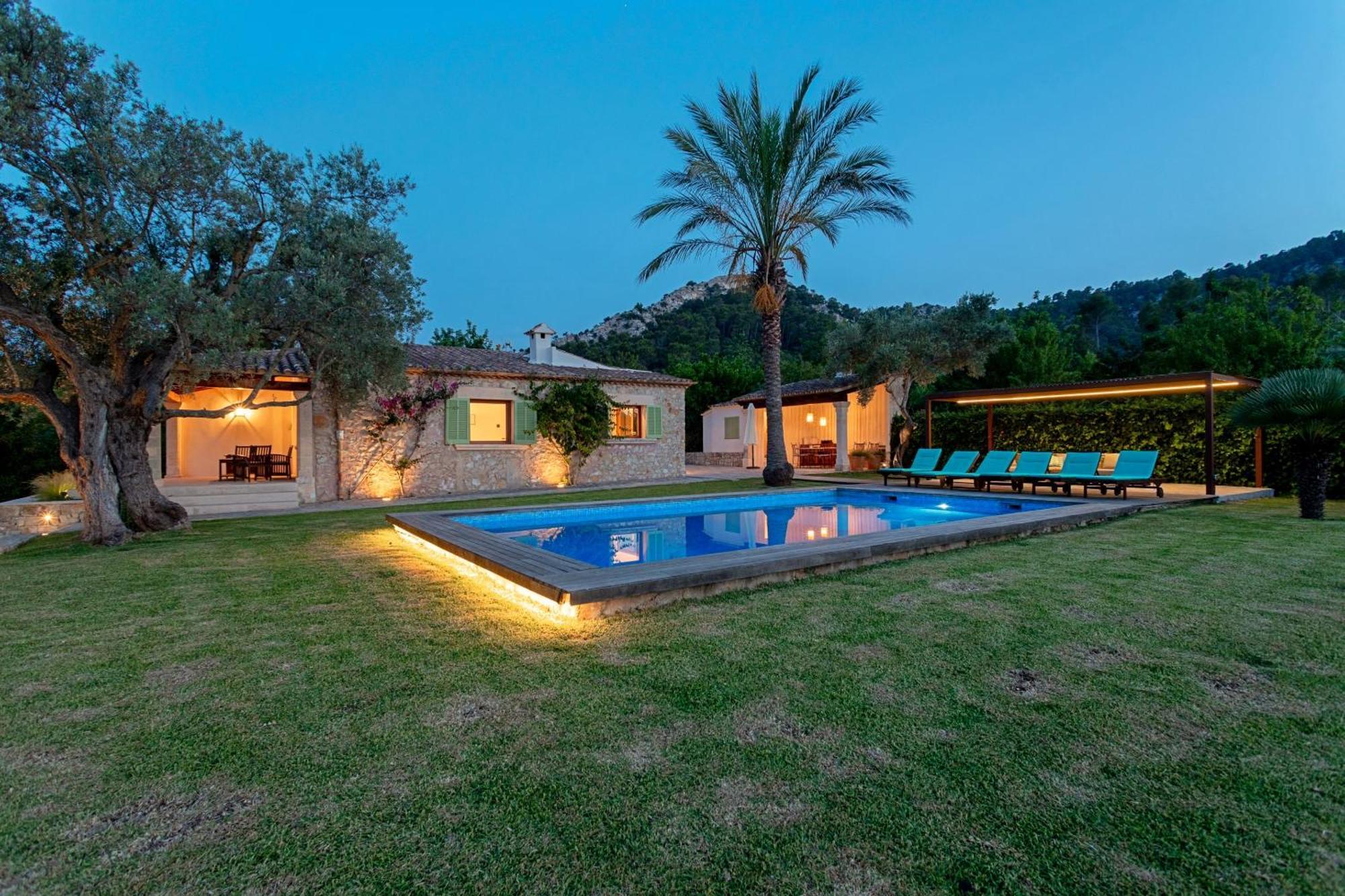 Villa Can Gallardo By Sealand Villas Pollenca Exterior photo